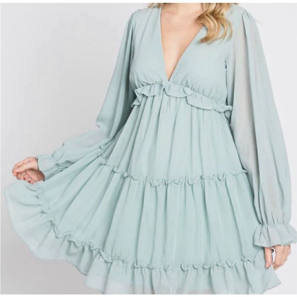 She + Sky Women's Chiffon Ruffle Tiered Maternity Dress Mint Green Size Large